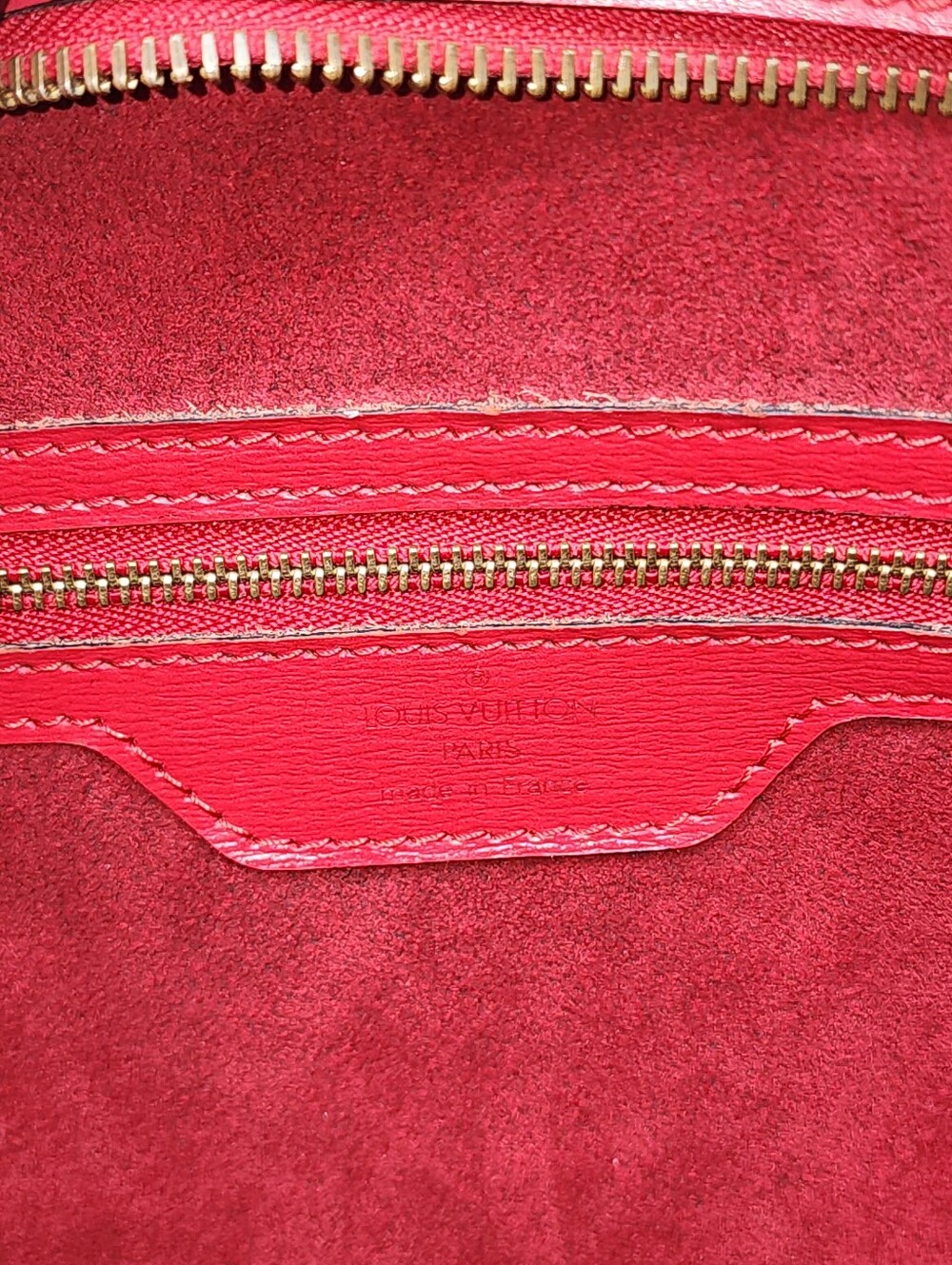Authentic Louis Vuitton Epi Saint Jacques Castillan Red W/ Dust Bag - Picture 13 of 17